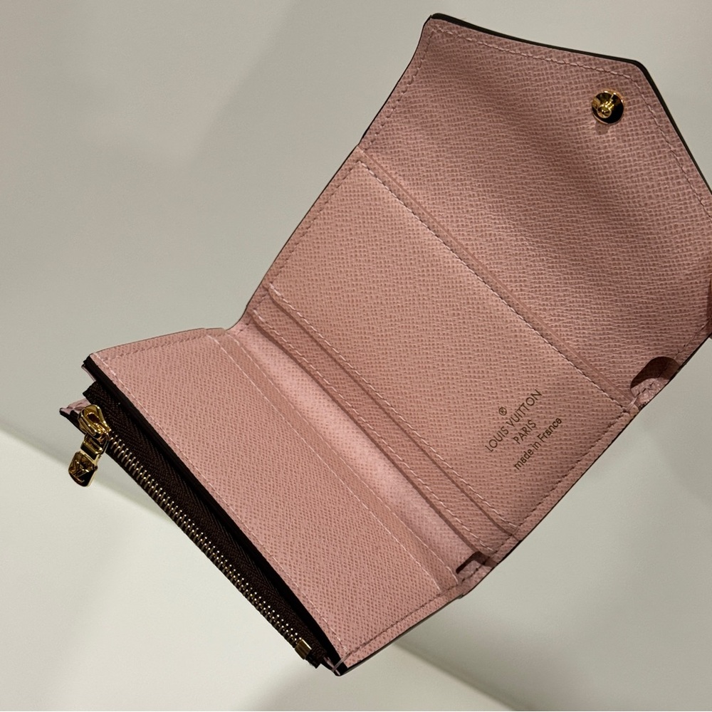 Louis Vuitton Pink Envelope Monogram Zoe Wallet M62933 - Picture 10 of 16